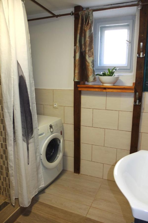 Muskatli Vendeghaz Lägenhet Szeged Exteriör bild